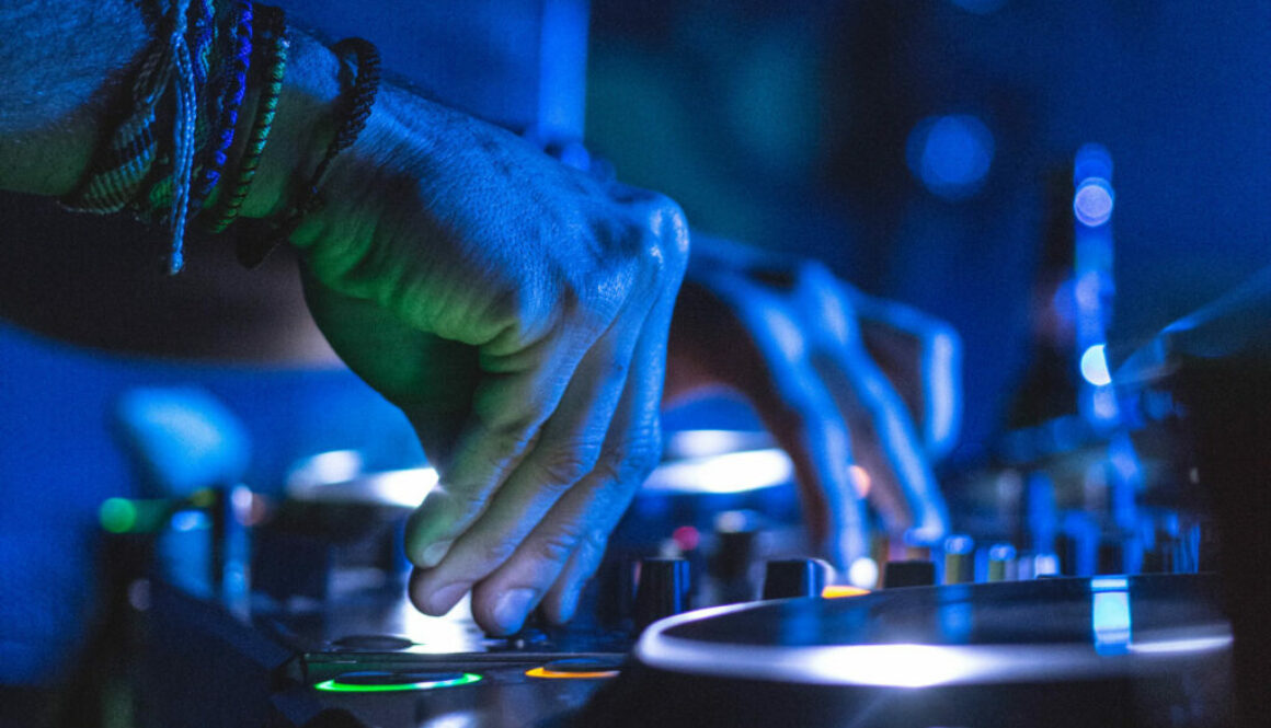 Dj & Remixer Competition Dj & Remixer Competition